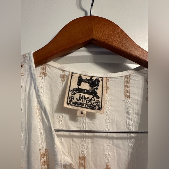 Jaase SEASHELL PALACE MIDI DRESS - Picture 9 of 14